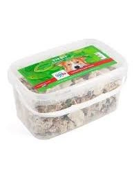 Лакомство Titbit легкое говяжье для собак, банка пластиковая, 180 г, 3.3 л