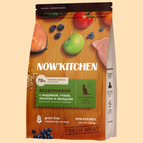 Сухой корм NOW'KITCHEN Fresh Senior Turkey, Duck & Salmon для кошек старше 7 лет со свежей индейкой, с индейкой, уткой и лососем, 7,26 кг фото 1